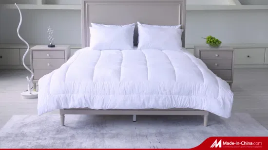 Un buen servicio crea la cama para requisitos particulares el dormir del edredón del poliéster del telar jacquar del edredón del lecho del consolador